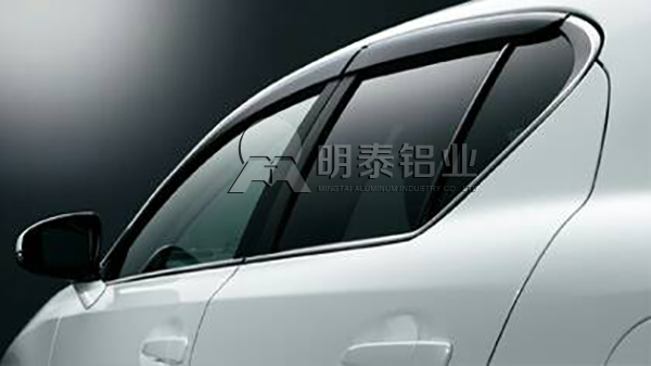 鋁合金車(chē)身